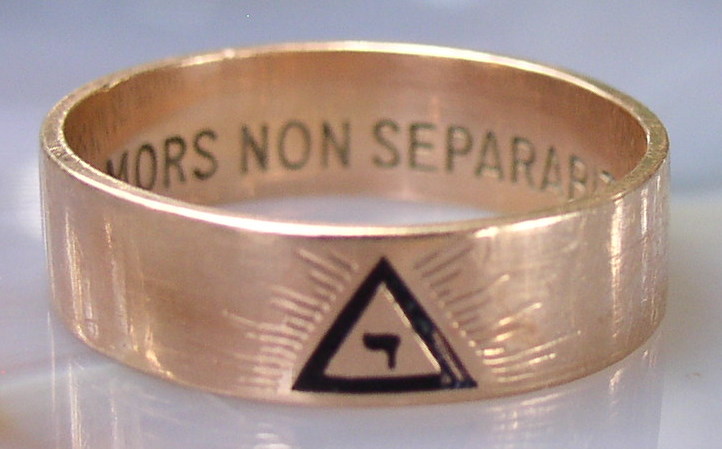 14th degree ring? : freemasonry