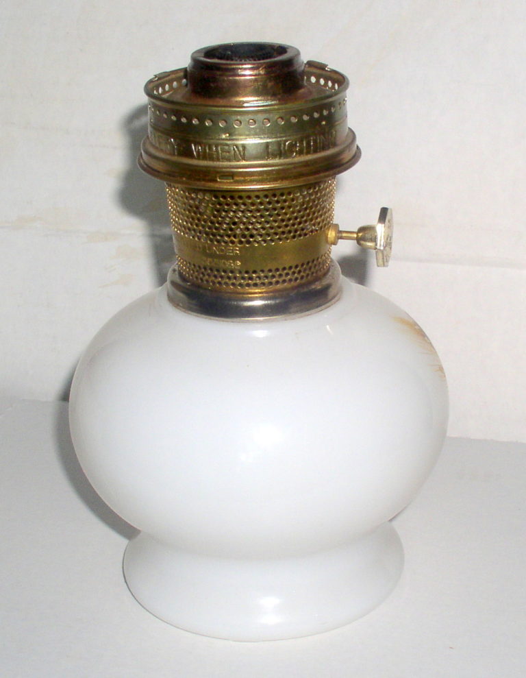 Aladdin Model 23 American Classic Kerosene Oil Lamp With Burner Gallery Thingery Previews