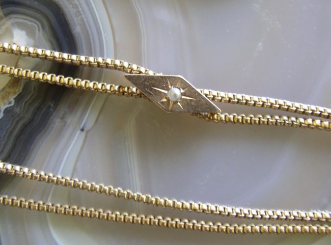 Chain With Seed Pearl Slide