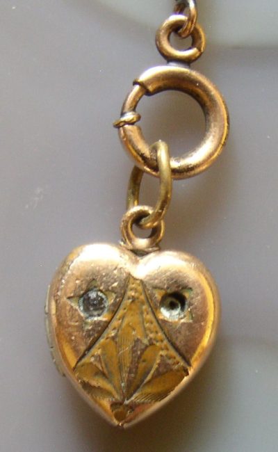 Double Albert chain