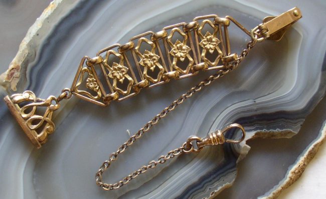 Vest Clip Chain