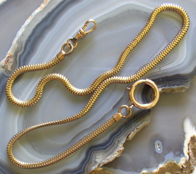 Snake style chain