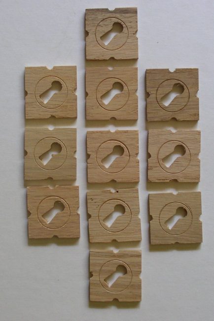 Oak Escutcheons