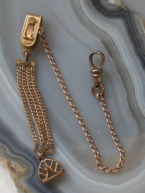 vest clip chain